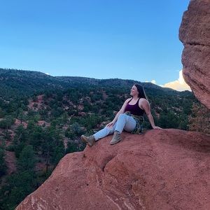 Meet your Posher, Gina